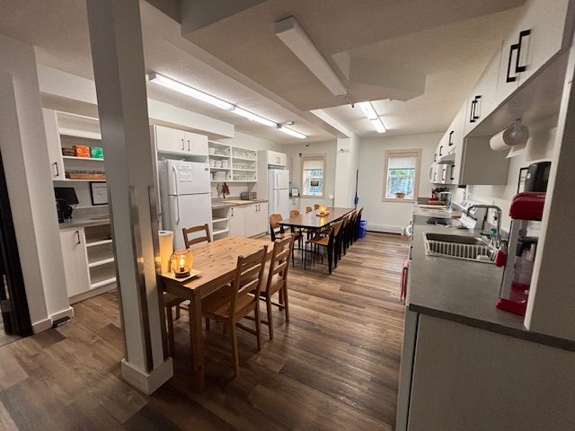 Jasper East Hostel Common Room